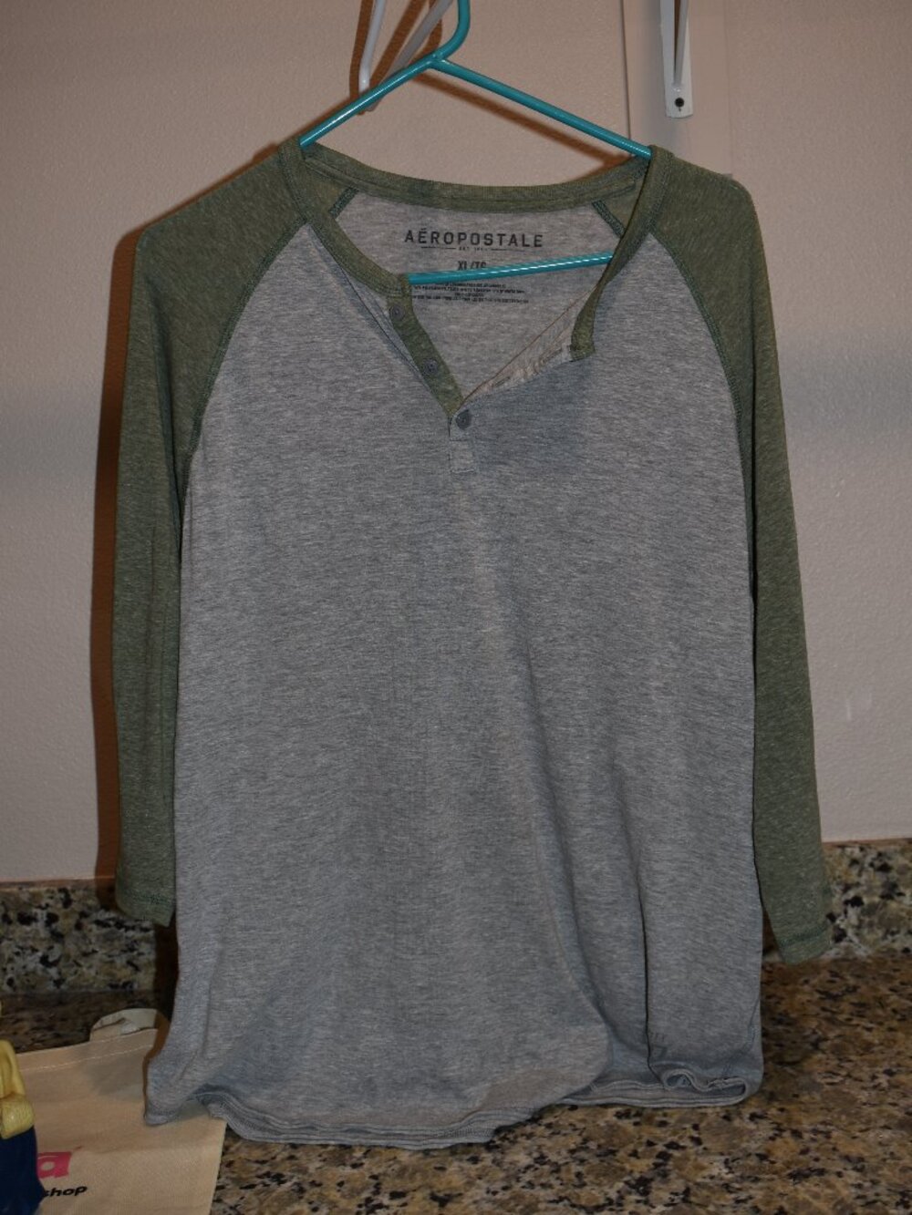 Aeropostale Henley Shirt Size XL